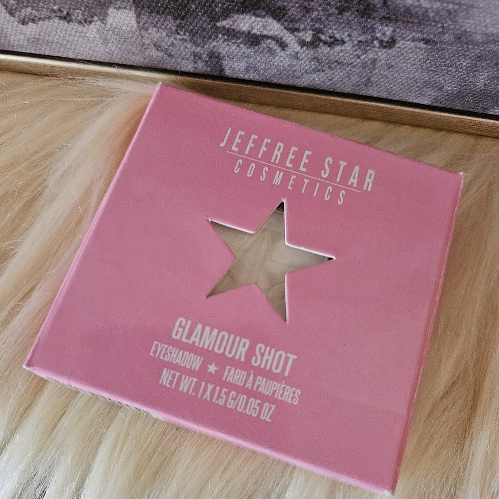 Jeffree Star Cosmetics Glamour Shot Eyeshadow Singles…. metal backing NWT